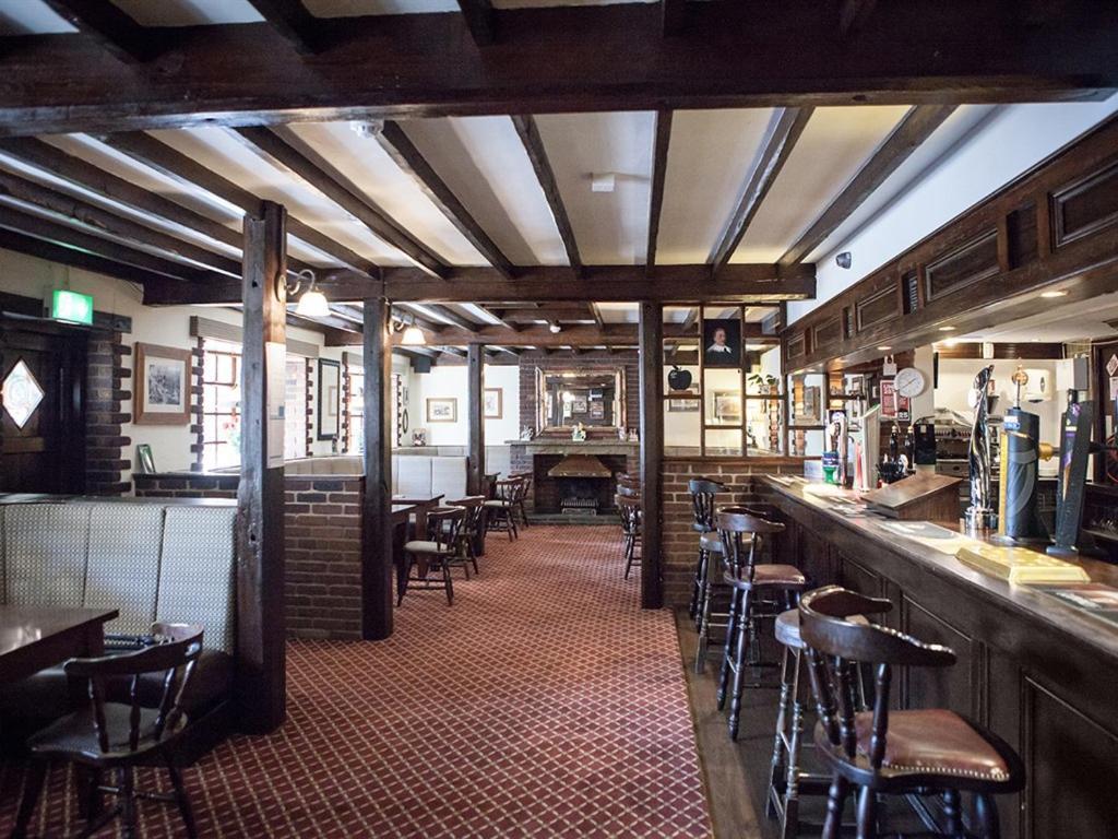 The Crewe Arms Hotel Eksteriør bilde